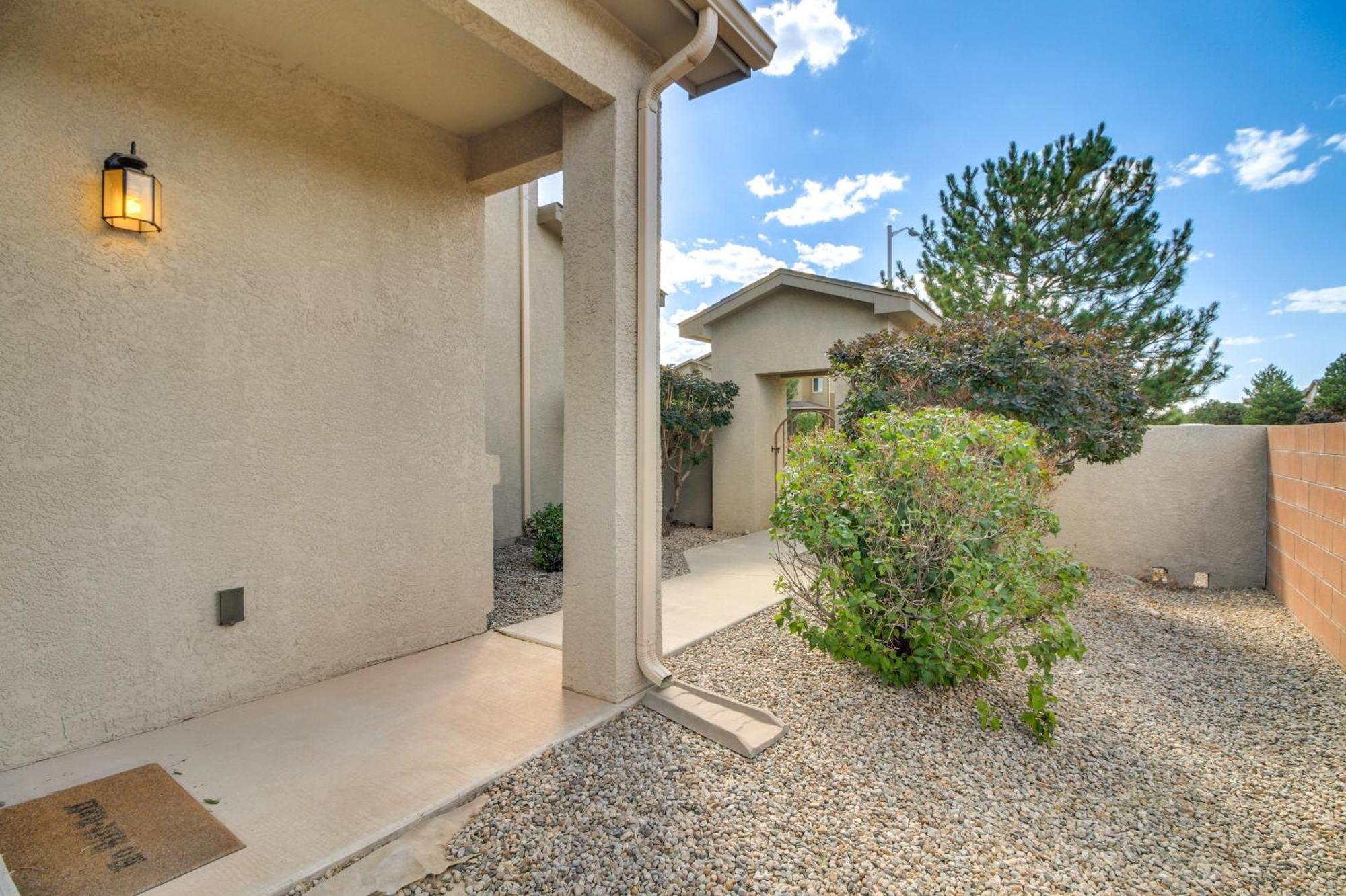 Family-Friendly Home With Mtn View In Albuquerque! Exterior photo