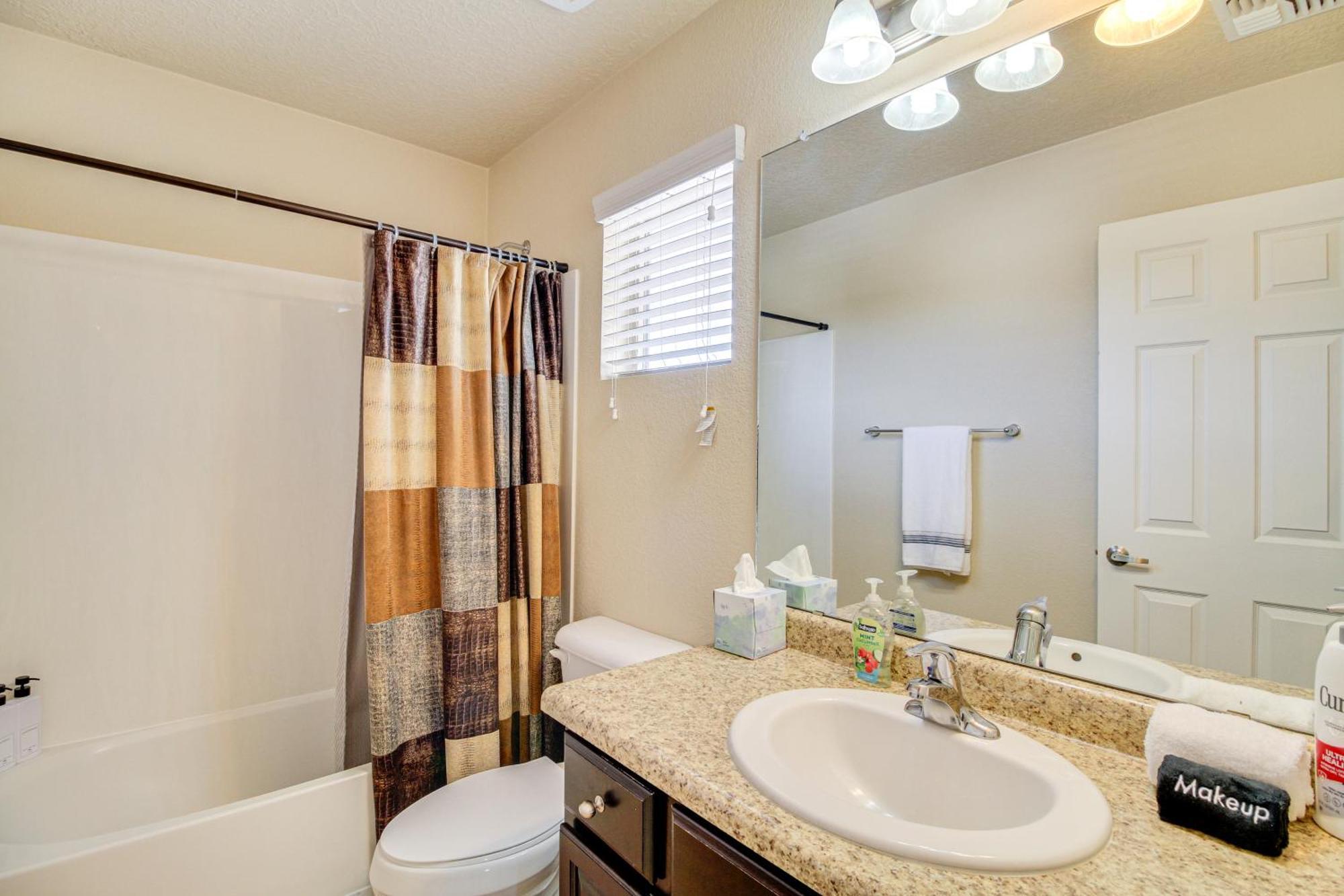 Family-Friendly Home With Mtn View In Albuquerque! Exterior photo